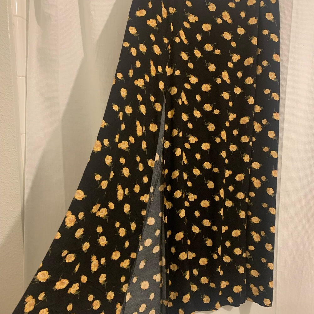 Reformation - Zoe Yellow Rose Midi Skirt w/ Slit